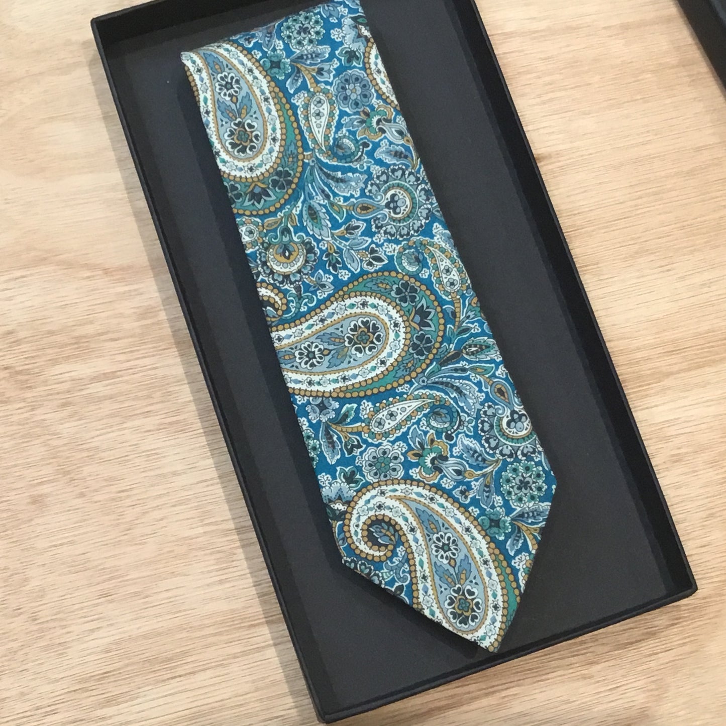 Gentleman's Neck Tie in Lee Manor Teal Liberty of London.